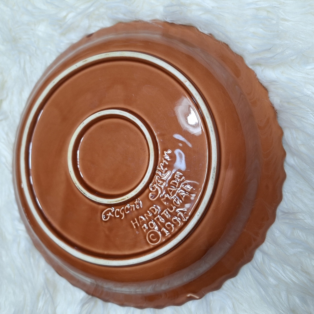 Vintage Regent Gallery Hand Made in Portugal Apple pie Plate and cover - Picture 3 of 7